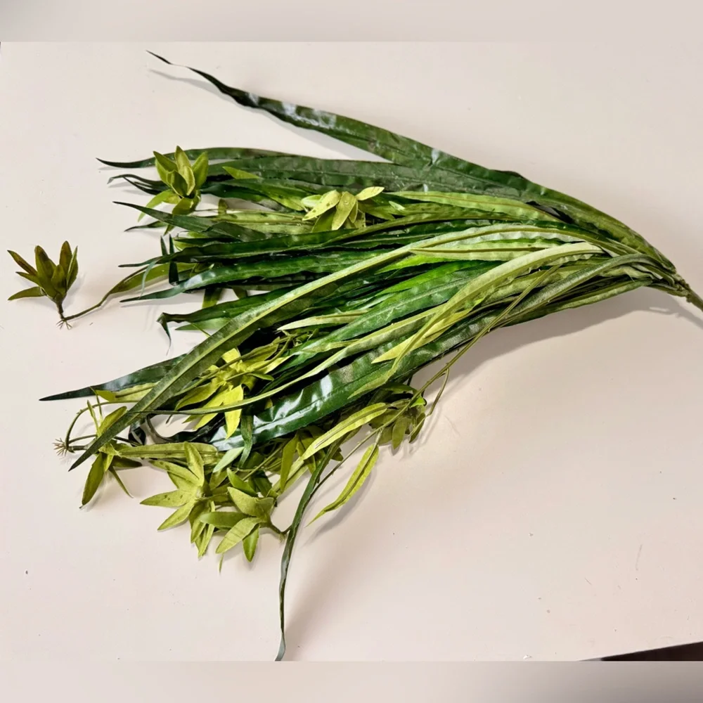 LIFELIKE Spider Plant Artificial Greenery Faux Floral Arrangement Ivy #B